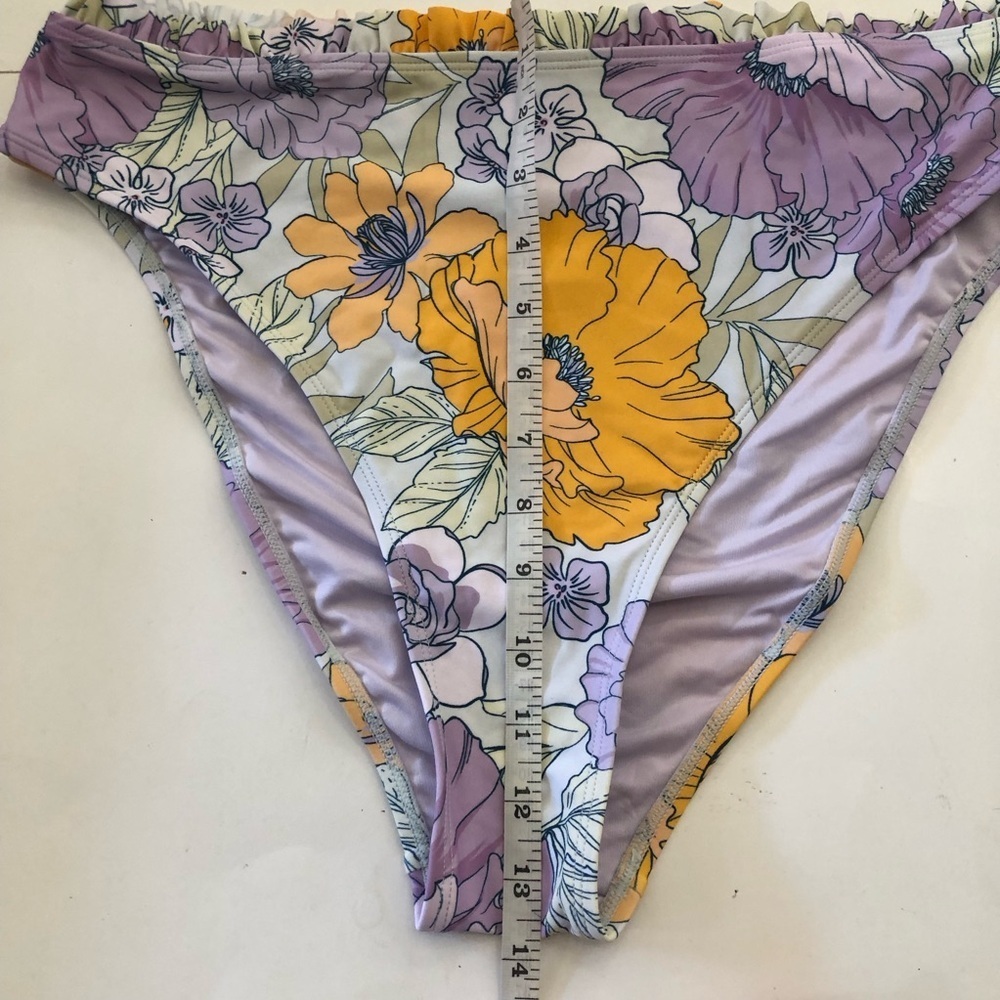 Women's Cupshe Floral Print Underwire Top & High Waist Cheeky Bikini Set Size XL - Picture 16 of 16